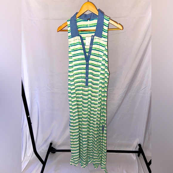 X-Large blue and green racer - back denim collar side split dress.